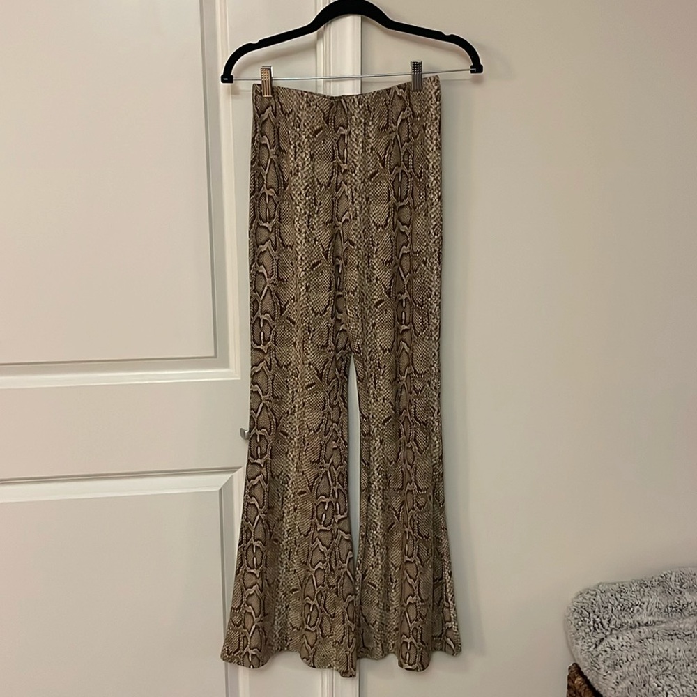 Size S Snake Print Flare Pants